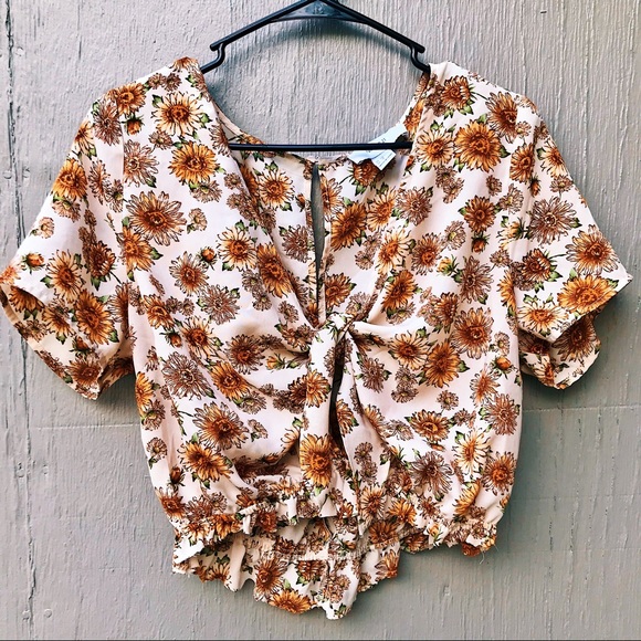 Forever 21 Tops - Forever 21 Top 🌻